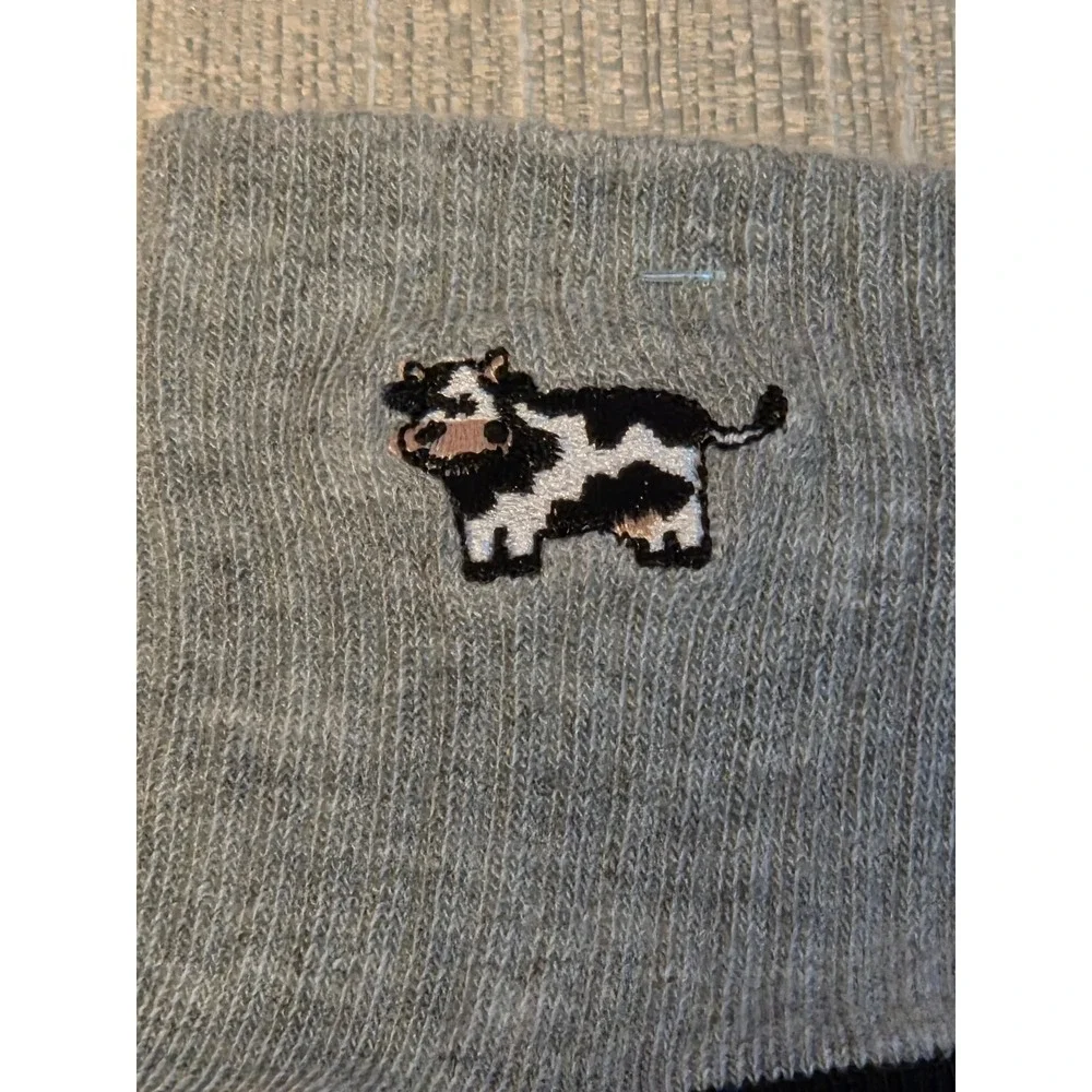 Hello Socks Women Grey Cow Embroidered Ankle Socks Recycled Polyester OS 4-10